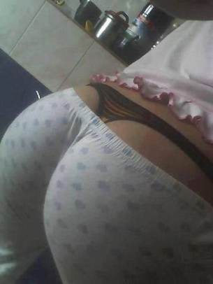 Sydney, 25, profile image for California dating page