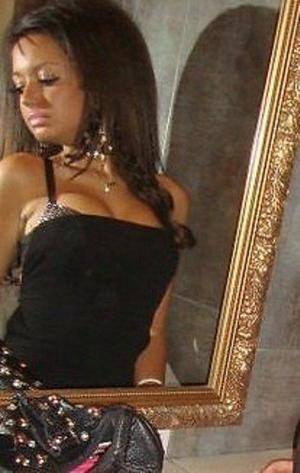 Meet Mariam (30) from Texas | No-Strings Adult Dating