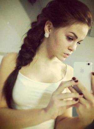 Meet Sophie (24) from Ontario | Local Dating Profile