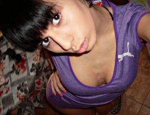 Chat with Aliza (21) | North Carolina Local Women
