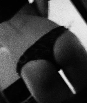 Allison (18) in California | Local Adult Woman