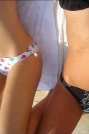 Yasmin (24) in New York | Local Adult Woman