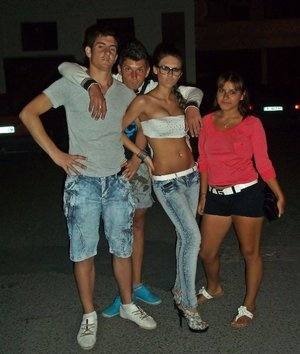 Chat with Violet (30) | Texas Local Women