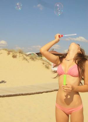 Chat with Leila (22) | Manitoba Local Women