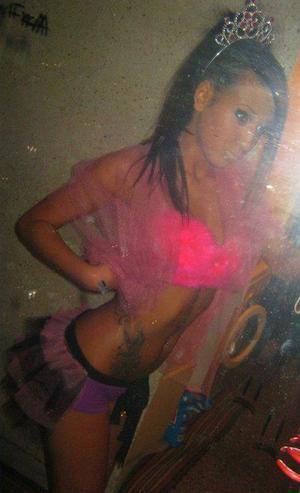 Stephanie, 25, Quebec | Nearby Adult Singles