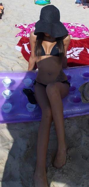 Chat with Jenny (28) | Rhode Island Local Women