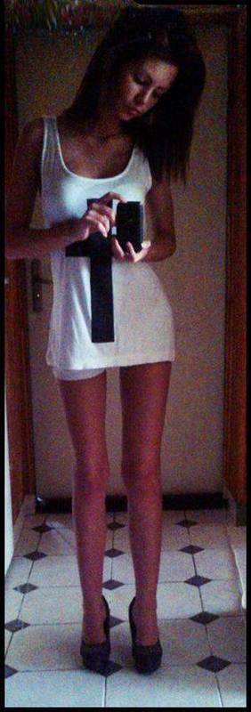 Arielle (19) in West Virginia | Local Adult Woman