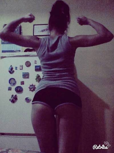 Meet Jenifer (19) from Quebec | Local Dating Profile