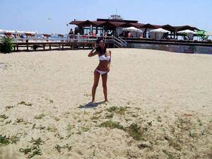 Meet Ayla (30) from North Dakota | Local Dating Profile