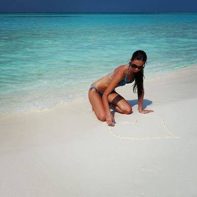 Meet Lucy (20) from Arizona | Local Dating Profile