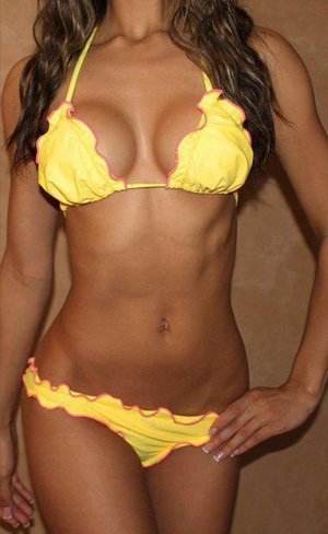 Local profile photo of Amani, 24, in California