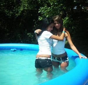 Meet Scarlett (26) from Massachusetts | Local Dating Profile