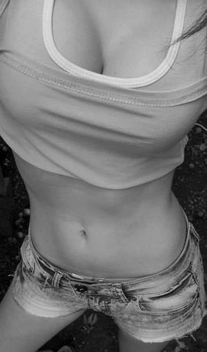 Jeannie (23) in Florida | Local Adult Woman