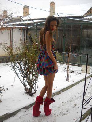 Gina, 20, Wisconsin | Nearby Adult Singles