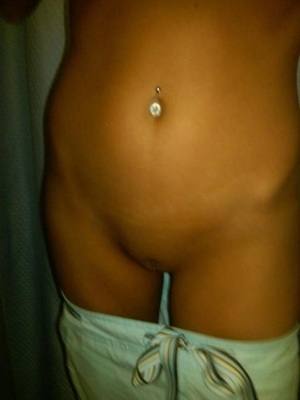 Mia (21) in Illinois | Local Adult Woman