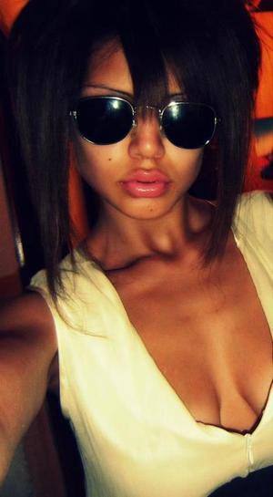 Kelsey, age 21, profile photo from San Mateo, CA