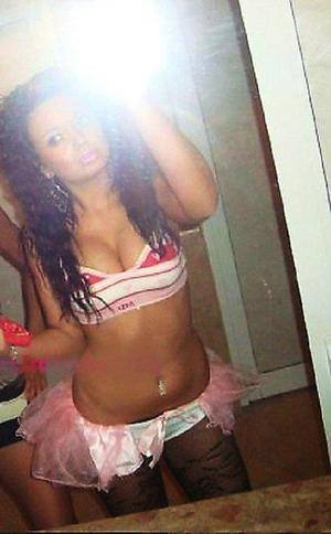 Meet Elena (22) from Indiana | Local Dating Profile