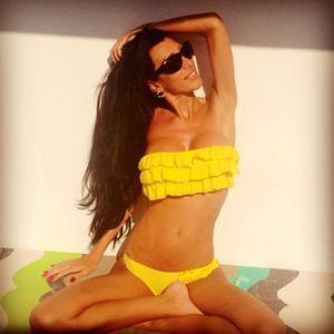 Chat with Logan (28) | Louisiana Local Women