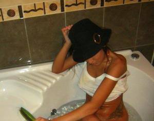 Meet Nancy (25) from Ohio | Local Dating Profile