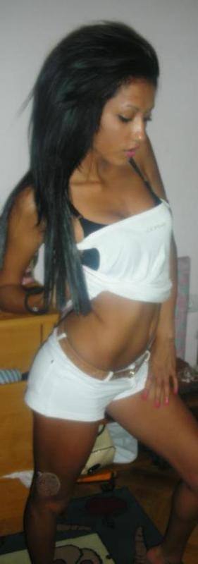 Meet Rachel (18) from Texas | Local Dating Profile