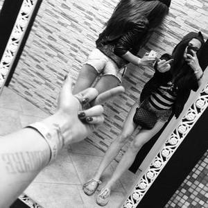 Allison, 30, Wisconsin | Nearby Adult Singles