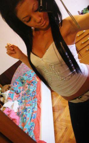 Mariah, 29, profile image for Seaside, CA dating page