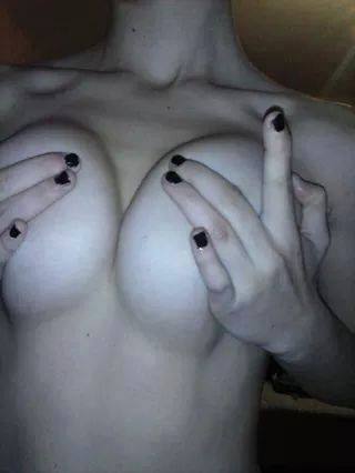 Edith, 18, Arizona | Nearby Adult Singles