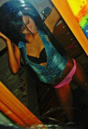 Melanie (30) in Illinois, adult profile photo