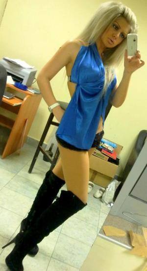 Charlie (25) in New York | Local Adult Woman