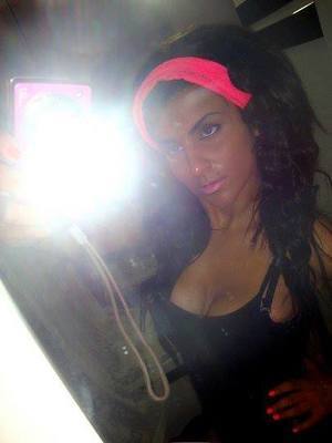 Sandra (28) in California | Local Adult Woman