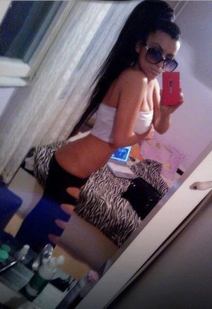 Yuridia is a cheater looking for a guy like you!
