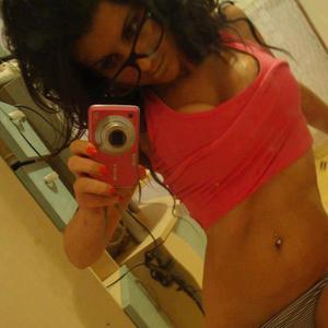 Gracelynn from Ohio is looking for adult webcam chat