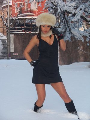 Perla is a cheater looking for a guy like you!