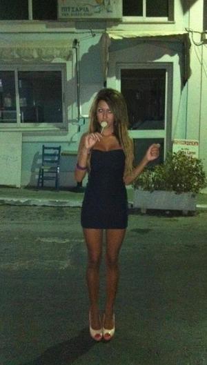 Meet local singles like Damaris from Illinois who want to fuck tonight