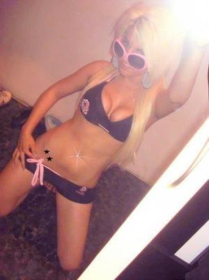 Escorts like Lindsay are down to fuck you now!