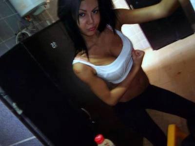 Sasha is a cheater looking for a guy like you!