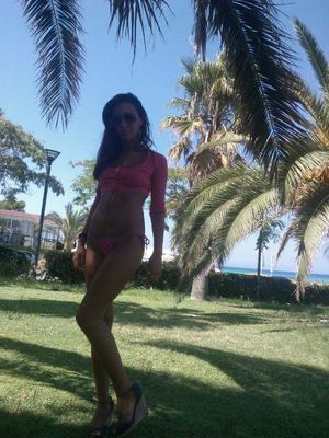 Looking for girls down to fuck? Aliya from Kentucky is your girl