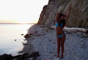 Looking for local cheaters? Take Larissa from Oregon home with you