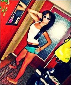 Meet local singles like Ariah from California who want to fuck tonight