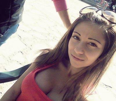 Looking for girls down to fuck? Kira from Illinois is your girl