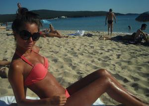 Shirlene from Steelville, Missouri is looking for adult webcam chat
