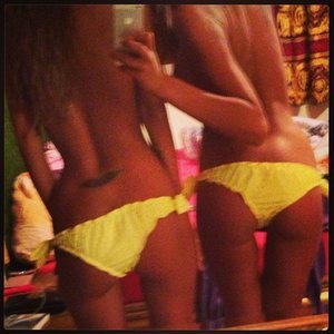 Diane from Illinois is looking for adult webcam chat