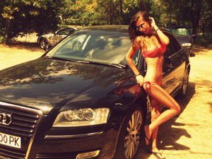 Leigh from Maryland is interested in nsa sex with a nice, young man