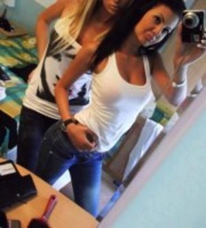 Looking for girls down to fuck? Lacey from Texas is your girl