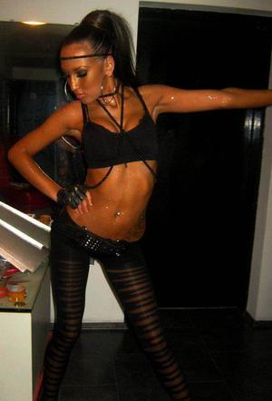 Alicia is a cheater looking for a guy like you!