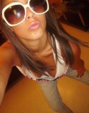 Looking for local cheaters? Take Aileen from Missouri home with you