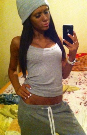 Meet local singles like Carole from Cary, Mississippi who want to fuck tonight