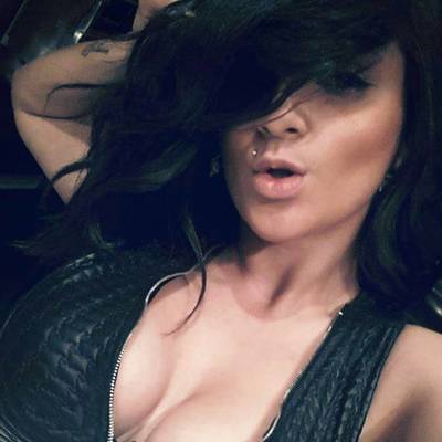 Escorts like Aisha are down to fuck you now!