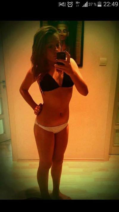 Casandra from Georgia is looking for adult webcam chat