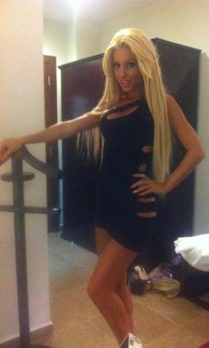 Alyssa from Ohio is interested in nsa sex with a nice, young man